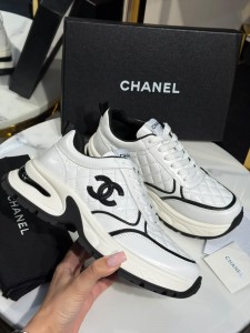 ЖЕНСКИЕ КРОССОВКИ CHANEL БЕЛЫЕ
