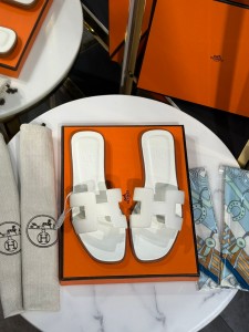 ЖЕНСКИЕ САБО HERMES БЕЛЫЕ