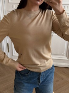 ЖЕНСКИЙ ЛОНГСЛИВ CHANEL БЕЖЕВЫЙ ЖЕНСКИЙ ЛОНГСЛИВ CHANEL БЕЖЕВЫЙ