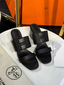 ЖЕНСКИЕ САБО HERMES ЧЕРНЫЕ
