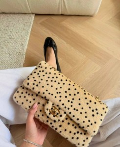 ЖЕНСКАЯ СУМКА CHANEL CHEETAH PRINT SMALL FLAP BAG ЖЕНСКАЯ СУМКА CHANEL CHEETAH PRINT SMALL FLAP BAG