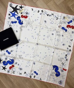 ЖЕНСКИЙ ПЛАТОК CHANEL ЗВЕЗДОЧКИ