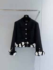 ЖЕНСКИЙ ЖАКЕТ CHANEL ЧЕРНЫЙ ЖЕНСКИЙ ЖАКЕТ CHANEL ЧЕРНЫЙ