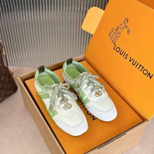 ЖЕНСКИЕ КРОССОВКИ LOUIS VUITTON ЗЕЛЕНЫЕ ЖЕНСКИЕ КРОССОВКИ LOUIS VUITTON ЗЕЛЕНЫЕ