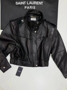 ЖЕНСКАЯ КОЖАНАЯ КУРТКА SAINT LAURENT ЧЕРНАЯ