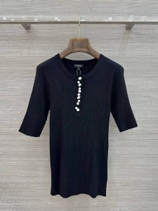 ЖЕНСКАЯ ТРИКОТАЖНАЯ ФУТБОЛКА CHANEL ЧЕРНАЯ