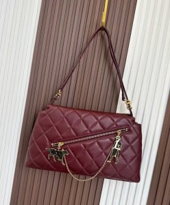 ЖЕНСКАЯ СУМКА CHANEL БОРДОВАЯ