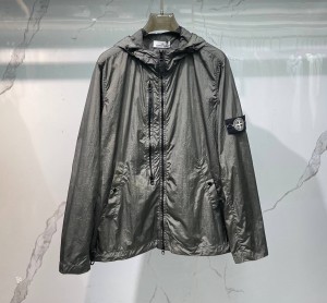 МУЖСКАЯ ВЕТРОВКА STONE ISLAND
