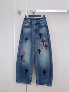 ЖЕНСКИЕ ДЖИНСЫ CHROME HEARTS