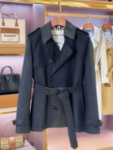 ЖЕНСКИЙ УКОРОЧЕННЫЙ ТРЕНЧ BURBERRY ЧЕРНЫЙ