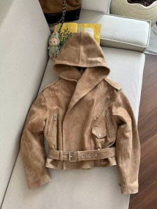 ЖЕНСКАЯ ЗАМШЕВАЯ КУРТКА ALAIA КОРИЧНЕВАЯ