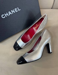 ЖЕНСКИЕ ТУФЛИ CHANEL СЕРЕБРИСТЫЕ
