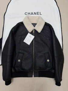 ЖЕНСКАЯ ДУБЛЕНКА CHANEL ЧЕРНАЯ