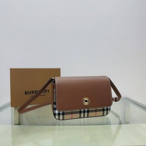 ЖЕНСКАЯ СУМКА BURBERRY КОРИЧНЕВАЯ