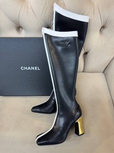 ЖЕНСКИЕ САПОГИ CHANEL ЧЕРНЫЕ
