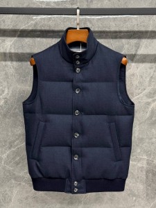 МУЖСКАЯ ЖИЛЕТКА BRUNELLO CUCINELLI СИНЯЯ