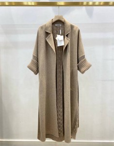ЖЕНСКОЕ ПАЛЬТО MAX MARA БЕЖЕВОЕ