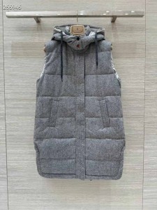 ЖЕНСКАЯ ЖИЛЕТКА BRUNELLO CUCINELLI СЕРАЯ
