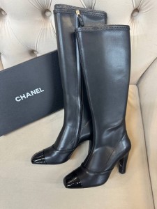 ЖЕНСКИЕ КОЖАНЫЕ САПОГИ CHANEL ЧЕРНЫЕ