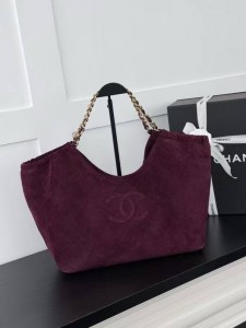 ЖЕНСКАЯ СУМКА CHANEL БОРДОВАЯ ЖЕНСКАЯ СУМКА CHANEL БОРДОВАЯ