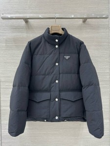 ЖЕНСКИЙ ПУХОВИК PRADA СЕРЫЙ