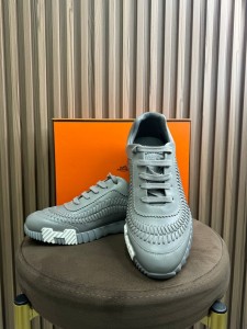 МУЖСКИЕ КРОССОВКИ HERMES СЕРЫЕ