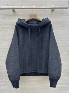 ЖЕНСКАЯ КУРТКА LORO PIANA СЕРАЯ