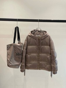 ЖЕНСКИЙ ПУХОВИК MAX MARA БЕЖЕВЫЙ