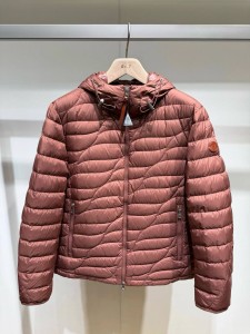 МУЖСКОЙ ПУХОВИК MONCLER