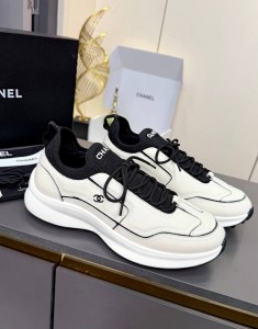 ЖЕНСКИЕ КРОССОВКИ CHANEL БЕЛЫЕ ЖЕНСКИЕ КРОССОВКИ CHANEL БЕЛЫЕ