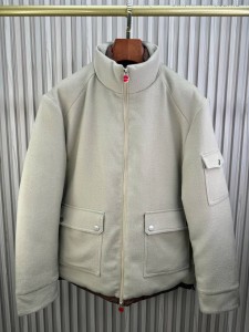 МУЖСКОЙ КАШЕМИРОВЫЙ ПУХОВИК KITON МОЛОЧНЫЙ