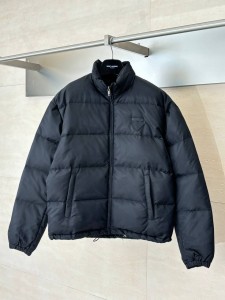 МУЖСКОЙ ПУХОВИК PRADA ЧЕРНЫЙ