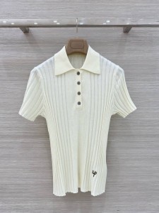 ЖЕНСКОЕ ПОЛО LORO PIANA МОЛОЧНОЕ