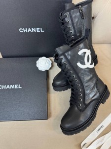ЖЕНСКИЕ КОЖАНЫЕ БОТИНКИ CHANEL  ЧЕРНЫЕ