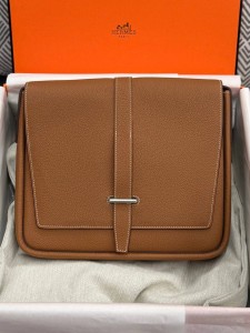 МУЖСКАЯ СУМКА МЕССЕНДЖЕР HERMES КОРИЧНЕВАЯ МУЖСКАЯ СУМКА МЕССЕНДЖЕР HERMES КОРИЧНЕВАЯ