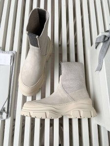 ЖЕНСКИЕ БОТИНКИ BRUNELLO CUCINELLI МОЛОЧНЫЕ