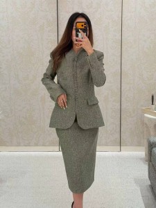 ЖЕНСКИЙ КОСТЮМ CHRISTIAN DIOR ЗЕЛЕНЫЙ