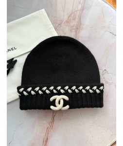 ЖЕНСКАЯ ШАПКА CHANEL ЧЕРНАЯ ЖЕНСКАЯ ШАПКА CHANEL ЧЕРНАЯ