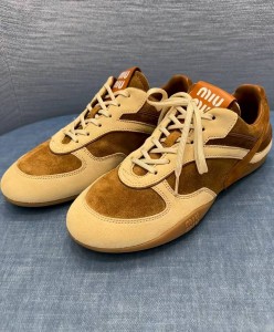 ЖЕНСКИЕ КРОССОВКИ MIU MIU КОРИЧНЕВЫЕ ЖЕНСКИЕ КРОССОВКИ MIU MIU КОРИЧНЕВЫЕ