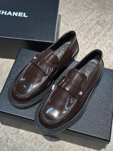 ЖЕНСКИЕ ЛОФЕРЫ CHANEL ШОКОЛАДНЫЕ ЖЕНСКИЕ ЛОФЕРЫ CHANEL ШОКОЛАДНЫЕ