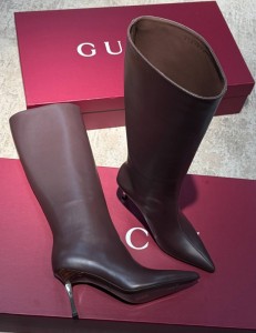 КОЖАНЫЕ ШОКОЛАДНЫЕ САПОГИ GUCCI НА ВЫСОКОМ КАБЛУКЕ
