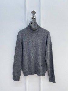 ЖЕНСКАЯ ВОДОЛАЗКА LORO PIANA СЕРАЯ