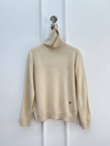 ЖЕНСКАЯ ВОДОЛАЗКА LORO PIANA МОЛОЧНАЯ