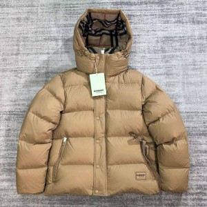 МУЖСКОЙ ПУХОВИК BURBERRY  БЕЖЕВЫЙ