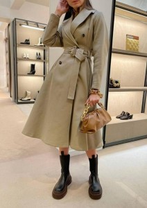 ЖЕНСКИЙ ПЛАЩ BOTTEGA VENETA БЕЖЕВЫЙ