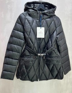 ЖЕНСКИЙ ПУХОВИК MONCLER ЧЕРНЫЙ С ПОЯСОМ