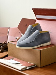 МУЖСКИЕ ЗАМШЕВЫЕ ЛОФЕРЫ LORO PIANA СЕРЫЕ