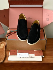 МУЖСКИЕ ЗАМШЕВЫЕ ЛОФЕРЫ LORO PIANA ЧЕРНЫЕ