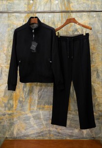 МУЖСКОЙ СПОРТИВНЫЙ КОСТЮМ DOLCE&GABBANA ЧЕРНЫЙ
