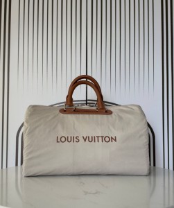 ДОРОЖНАЯ СУМКА LOUIS VUITTON KEEPALL BANDOUILIERE 35